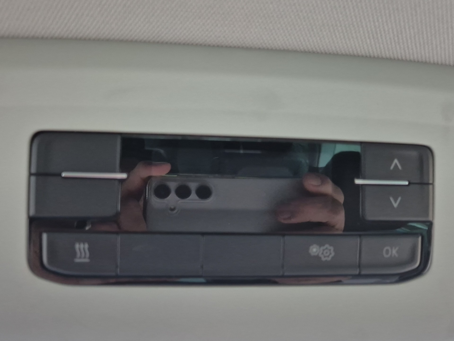 VW T6.1 Multivan 2.0 Bi-TDI Comfortline 4Motion DSG-image-20