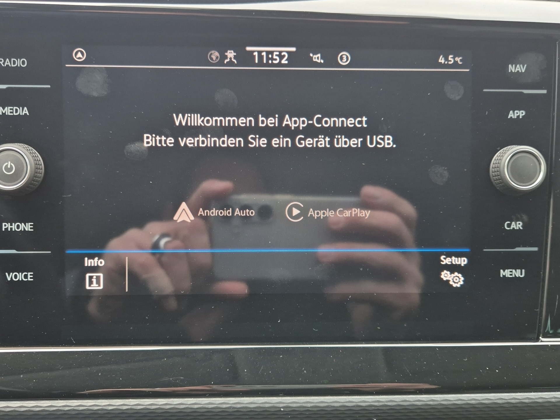 VW T6.1 Multivan 2.0 Bi-TDI Comfortline 4Motion DSG-image-19
