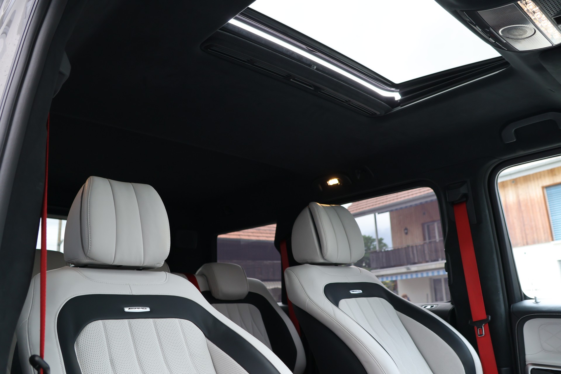 MERCEDES-BENZ G 63 AMG Speedshift Plus G-Tronic "G Manufaktur"-image-23