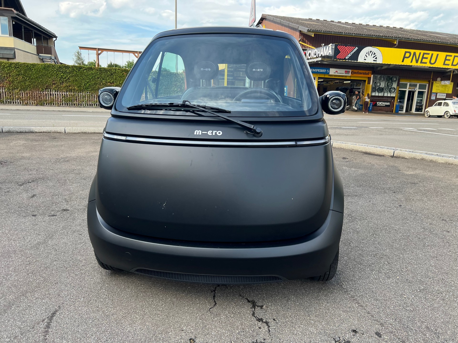 MICRO Microlino 15 kWh Long Range-showroom-element-3