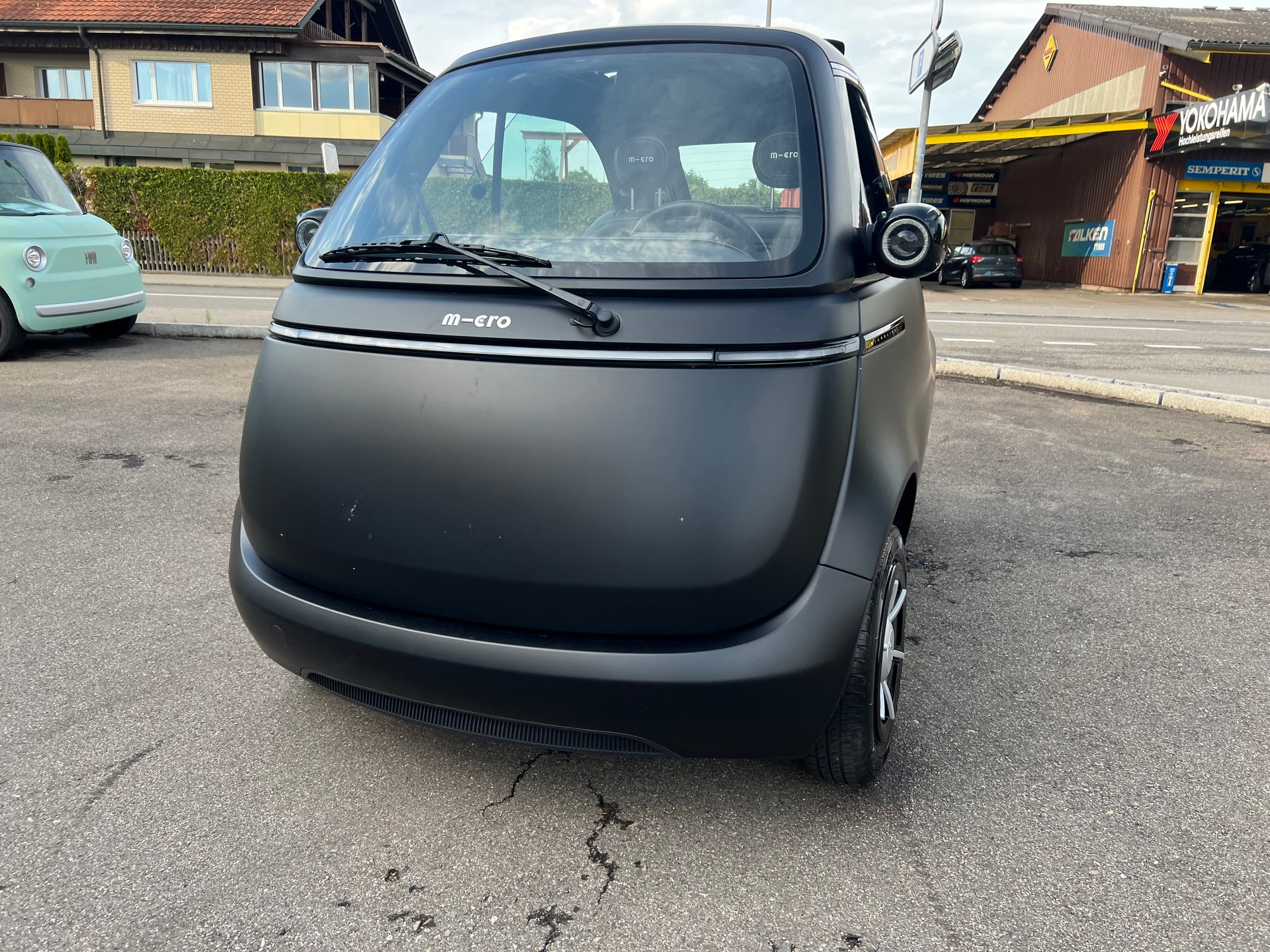 MICRO Microlino 15 kWh Long Range-showroom-element-2