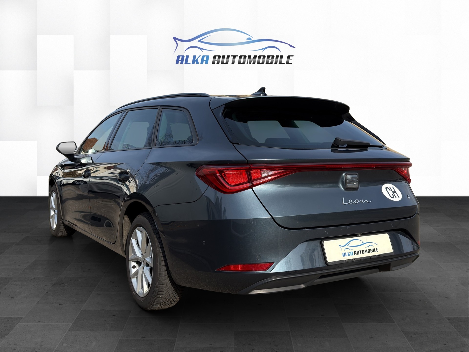 SEAT Leon ST 2.0 TDI EVO DSG 4Drive Style-image-4