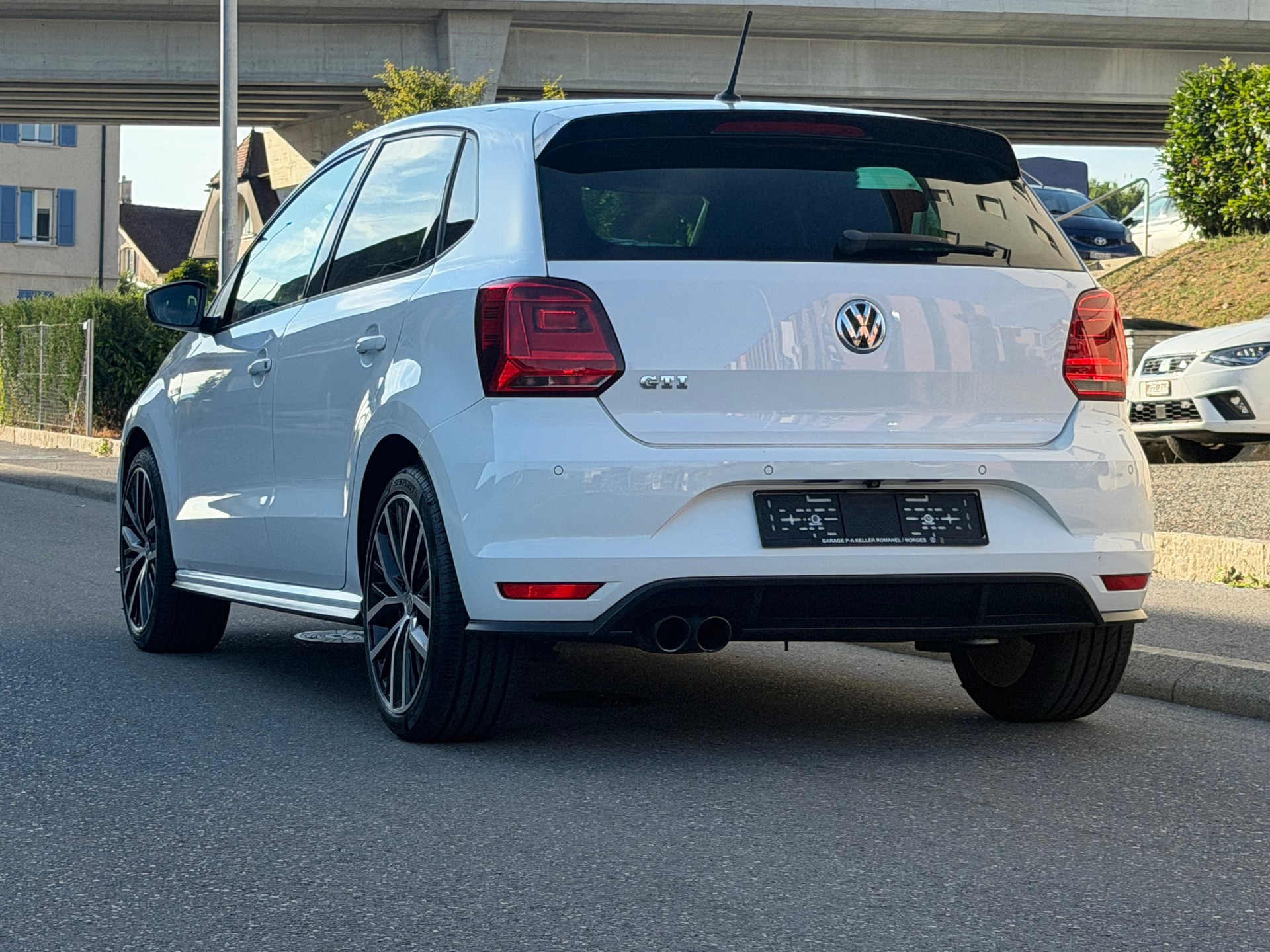 VW Polo 1.8 TSI GTI DSG-image-4
