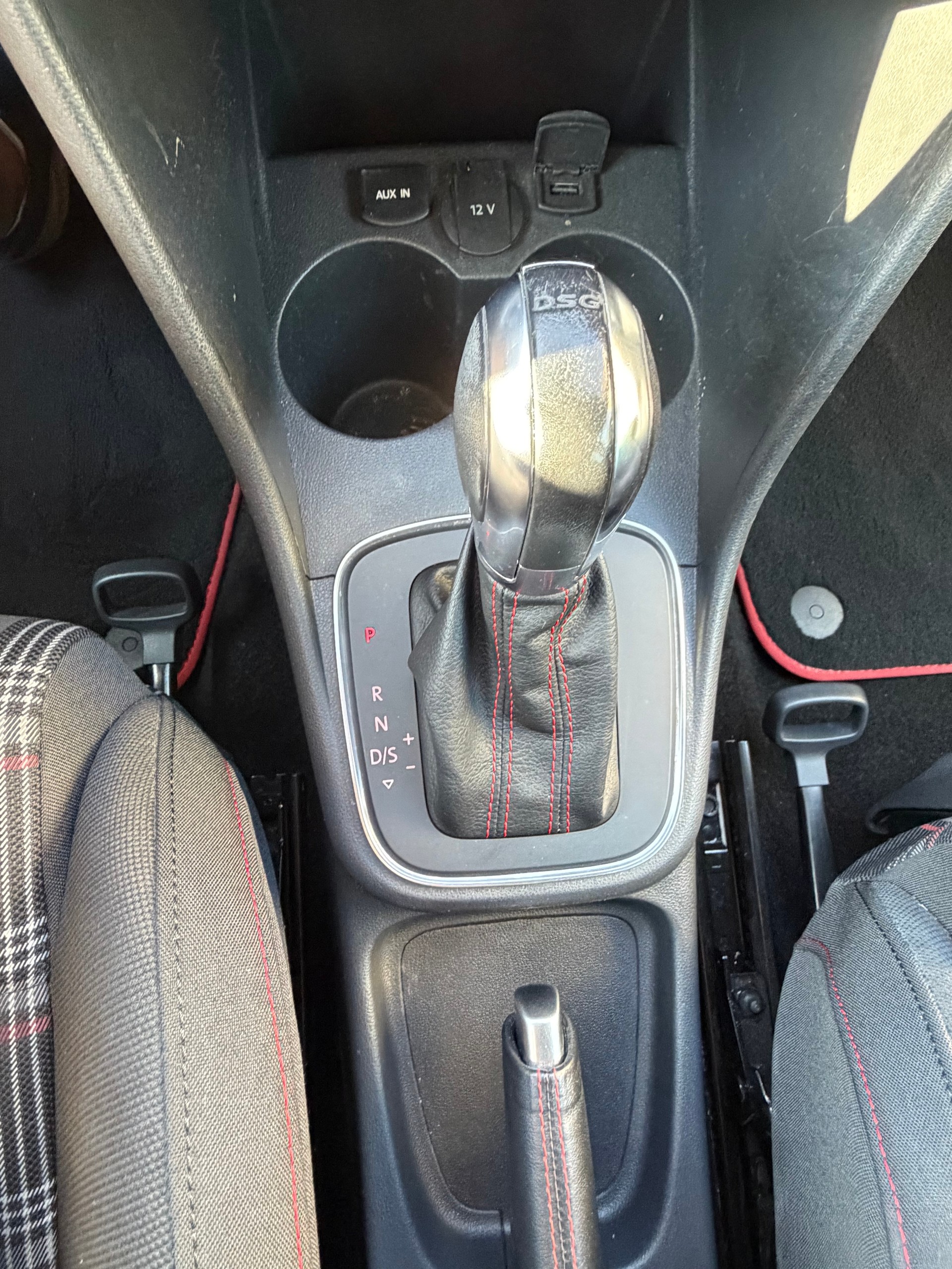 VW Polo 1.8 TSI GTI DSG-image-14