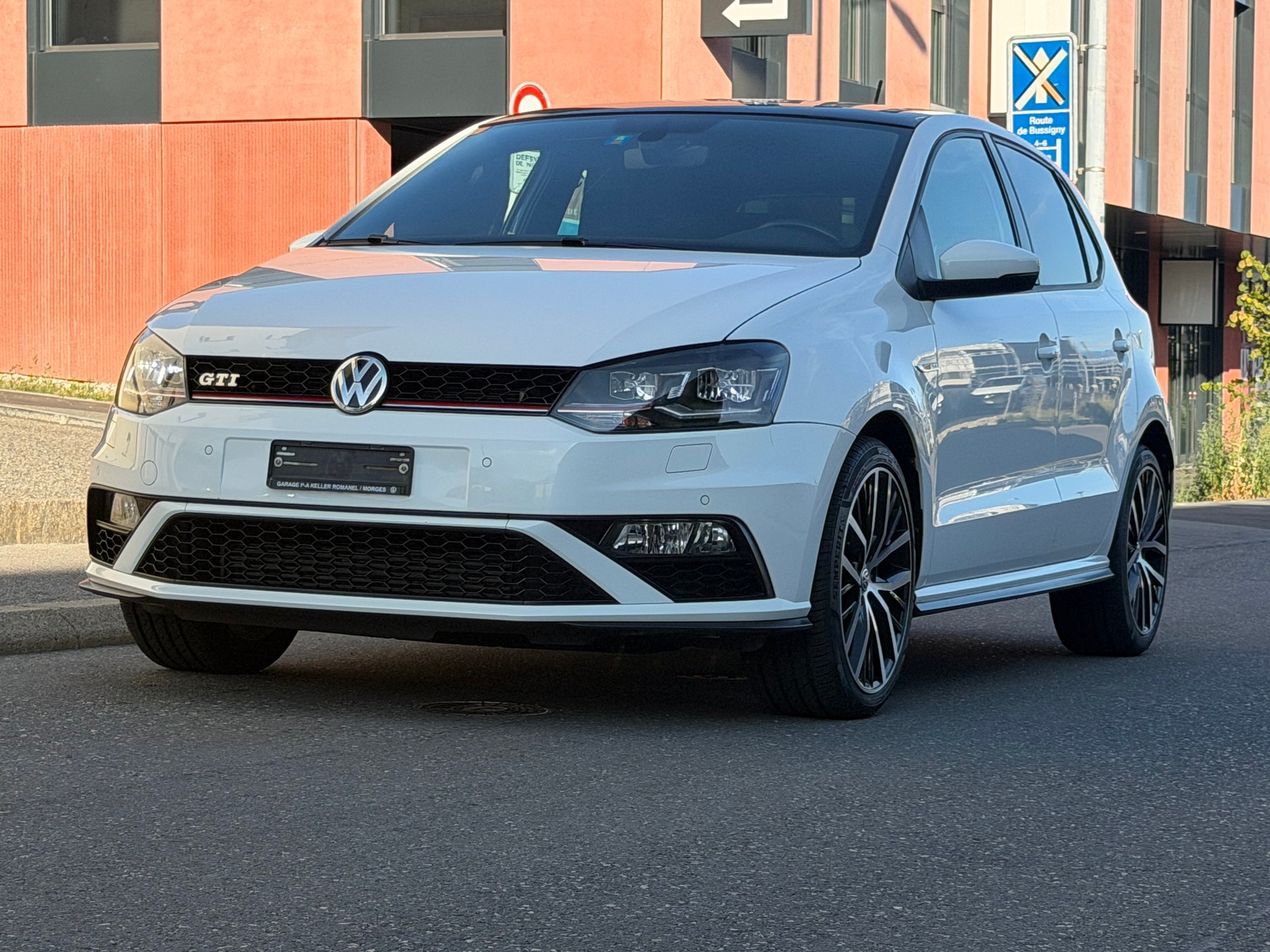 VW Polo 1.8 TSI GTI DSG-showroom-element-2