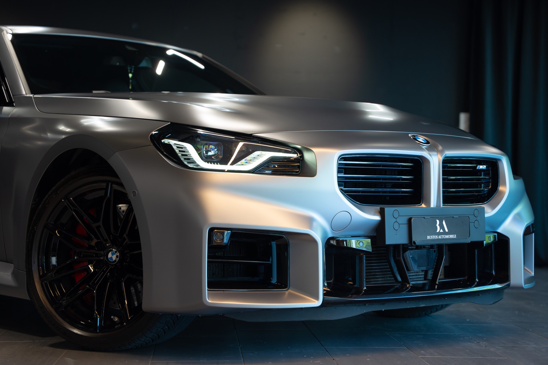 BMW M2 Steptronic / Frozen Grey / Schiebedach / Harman Kardon / Werksgarantie / Gratis Service-image-1