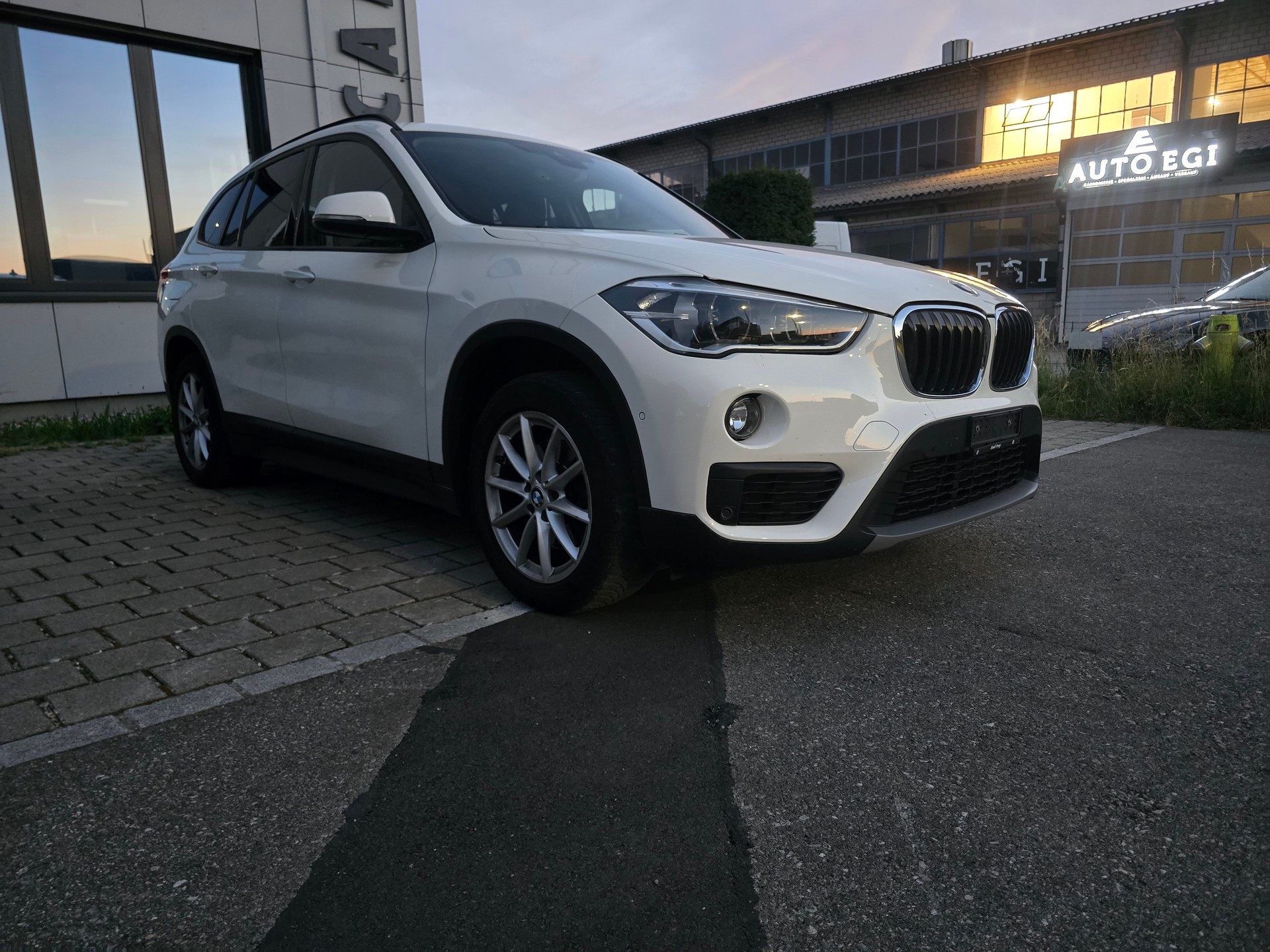 BMW X1 xDrive 18d Steptronic-image-2