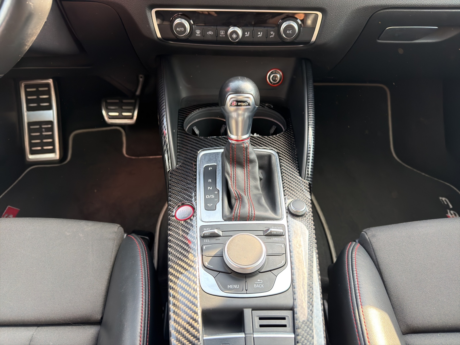 AUDI S3 Sportback 2.0 TFSI quattro S-tronic-image-12