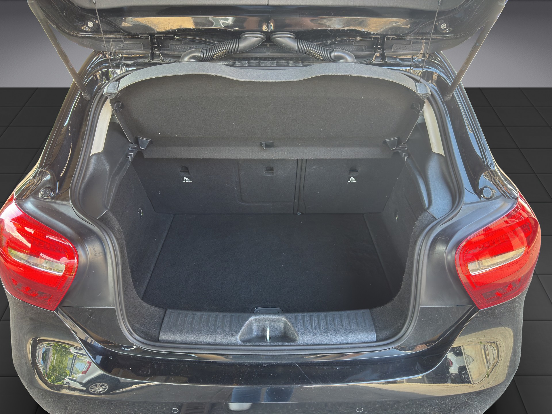 MERCEDES-BENZ A 160 Urban-image-5