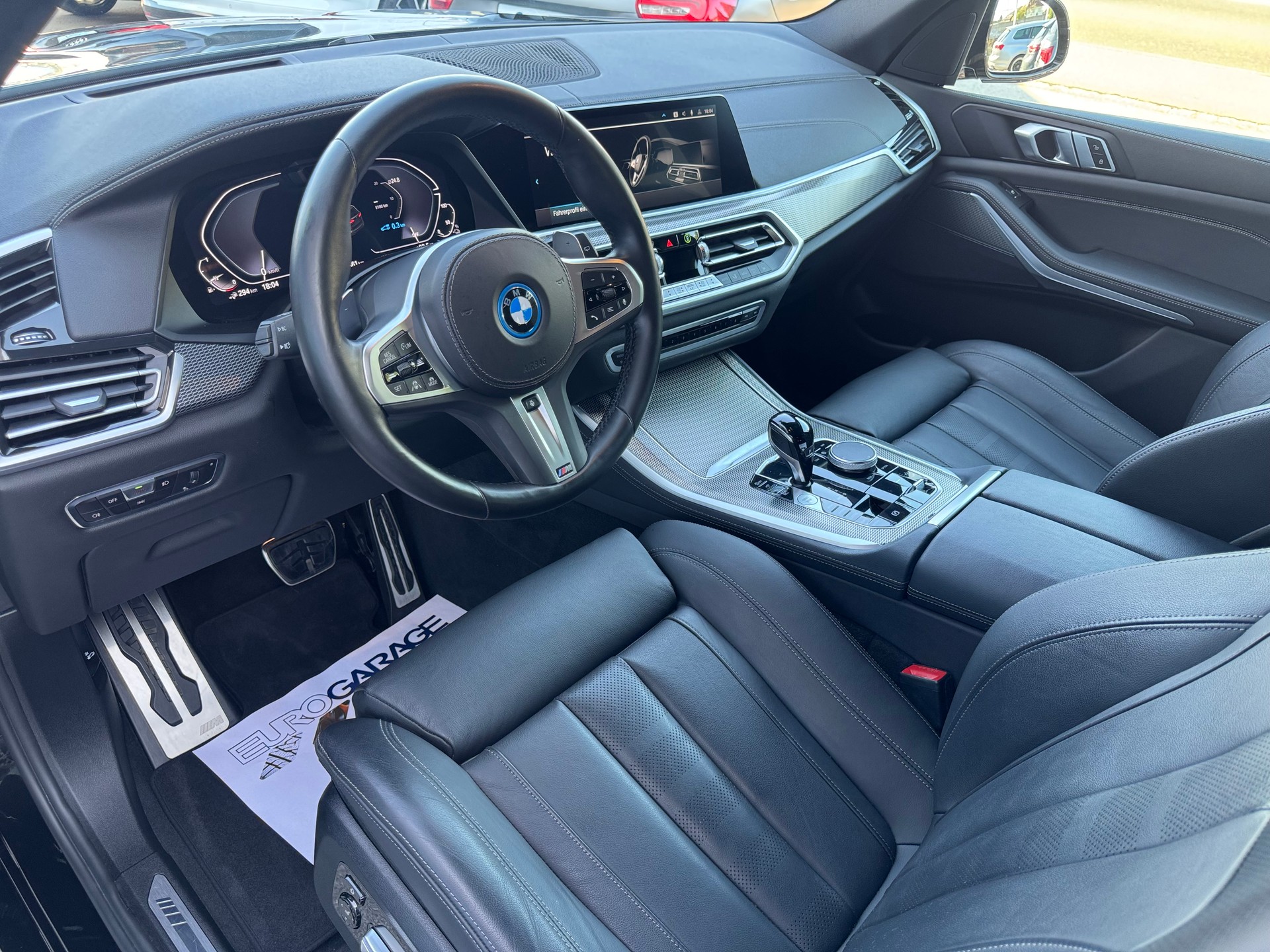 BMW X5 xDrive45e M Sport Steptronic-showroom-element-1