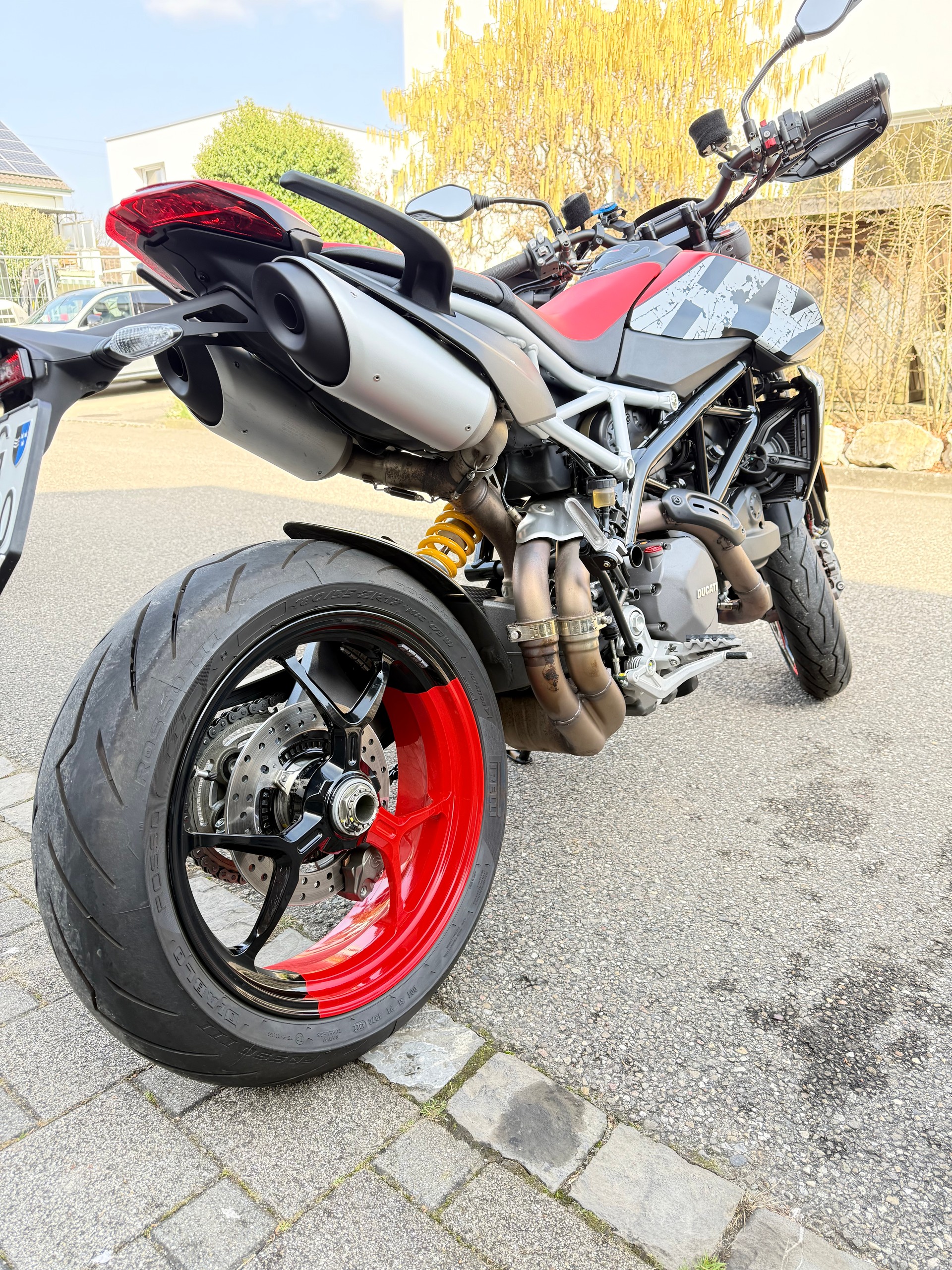 DUCATI Hypermotard 950 RVE (35kW)-image-3