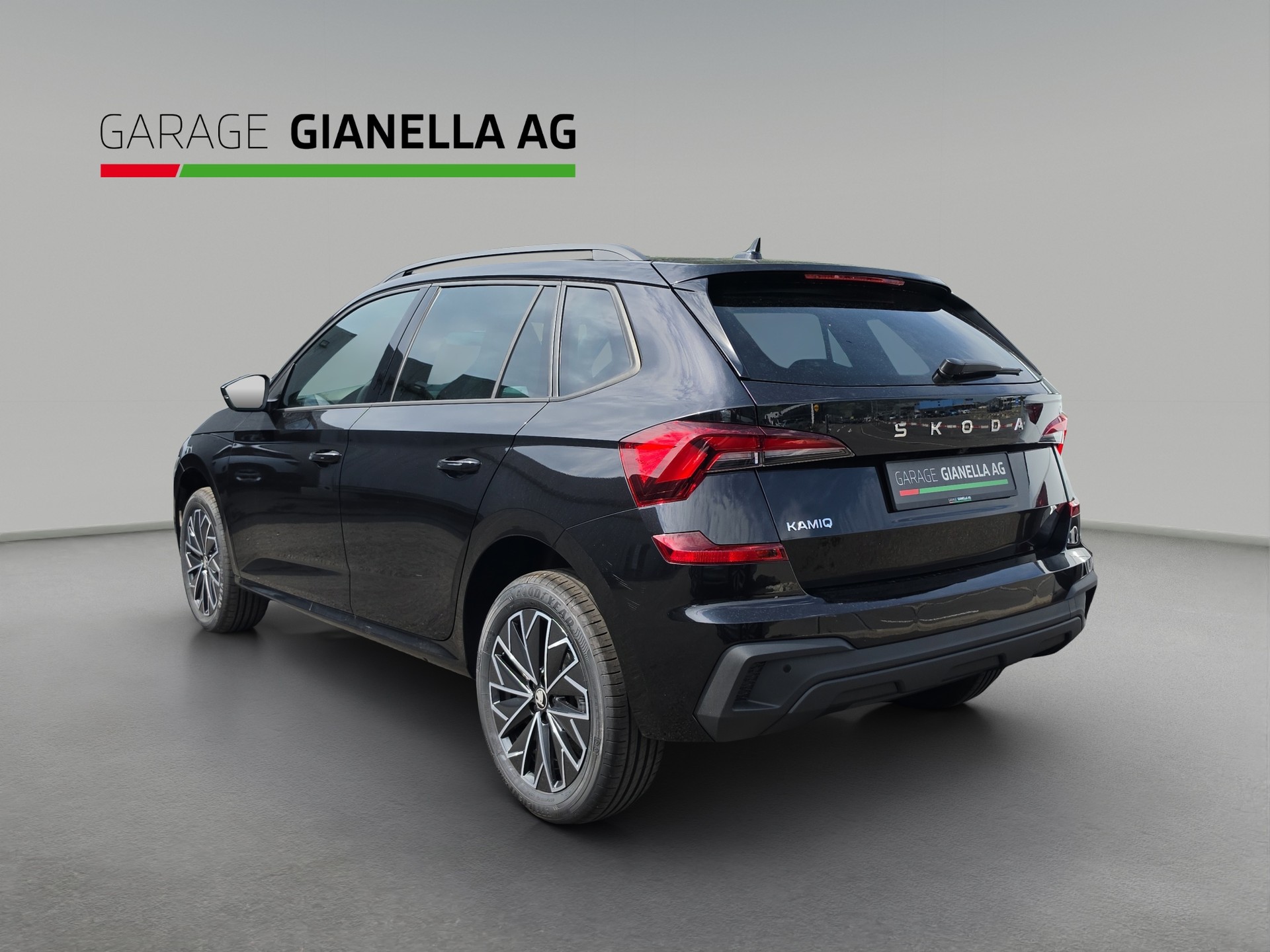 SKODA Kamiq 1.0 TSI Dynamic DSG-showroom-element-2