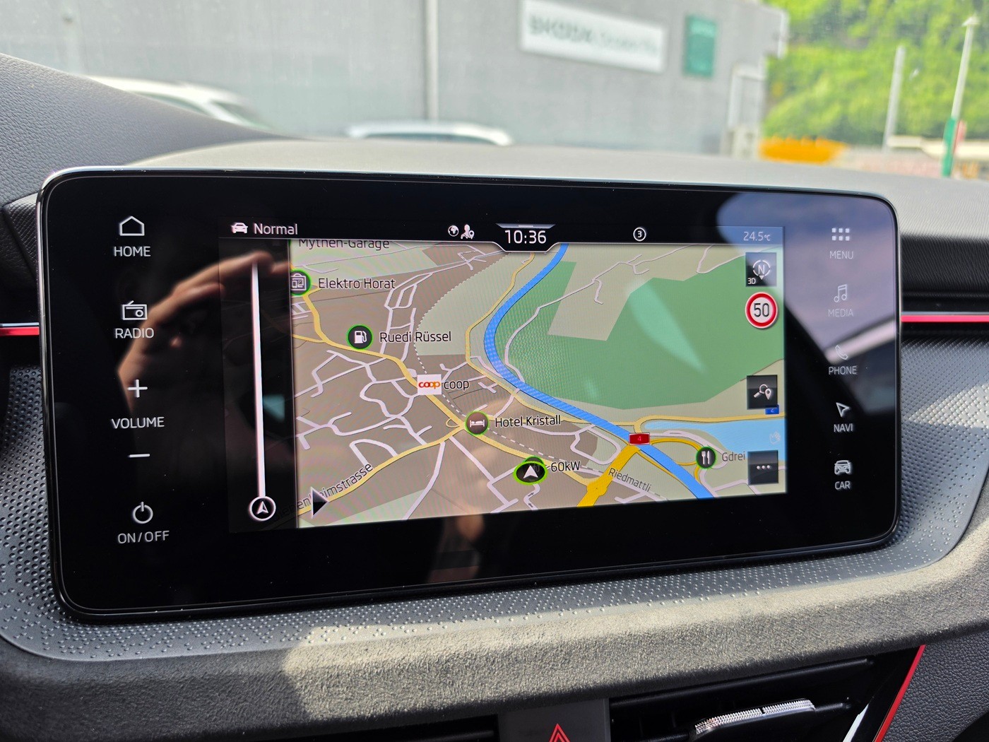 SKODA Kamiq 1.0 TSI Dynamic DSG-image-10