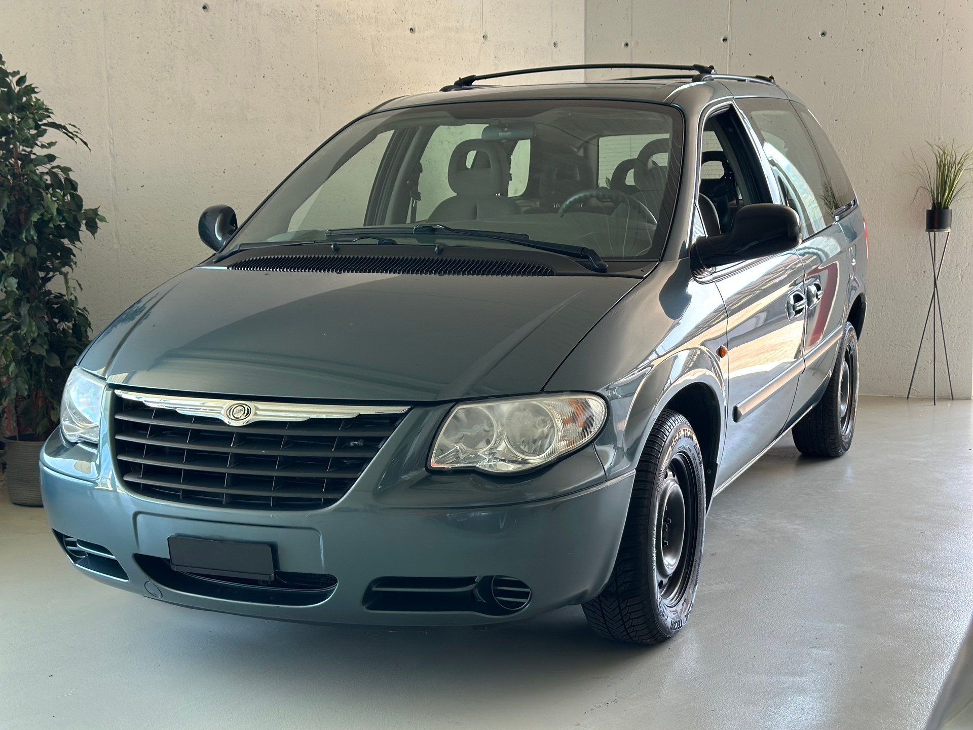 CHRYSLER Voyager 2.8 CRD SE Swiss Edition PLUS Automatic
