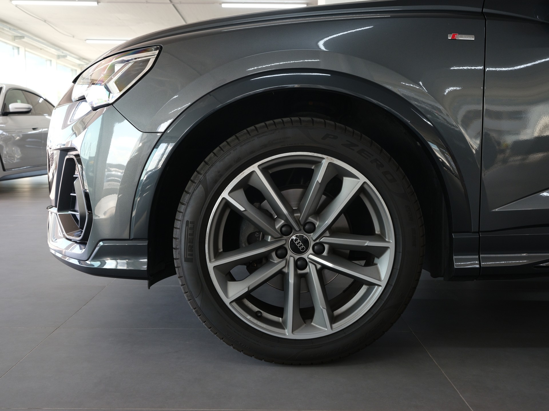 AUDI Q3 Sportback 35 TFSI S line S-tronic *360 Kamera* *S-Line* *Carplay*-image-9