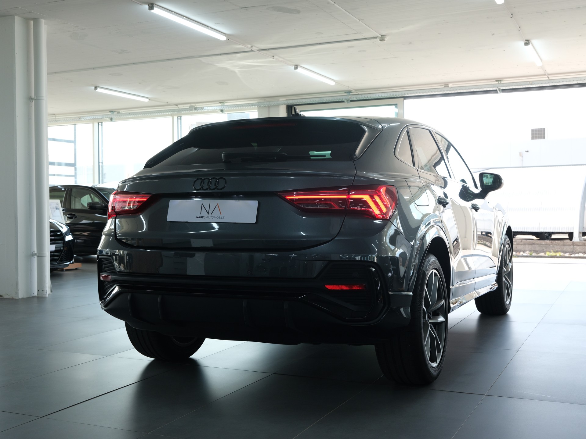 AUDI Q3 Sportback 35 TFSI S line S-tronic *360 Kamera* *S-Line* *Carplay*-showroom-element-2