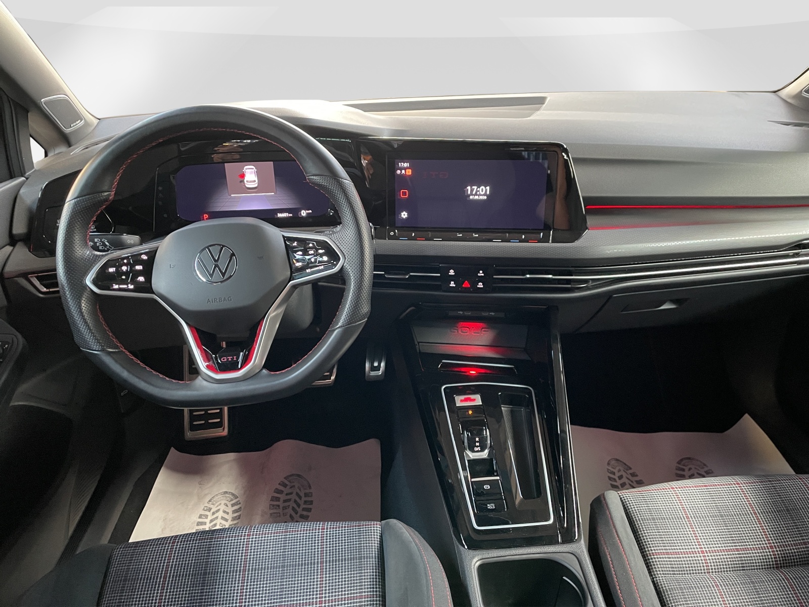 VW Golf VIII 2.0 TSI GTI DSG-image-7