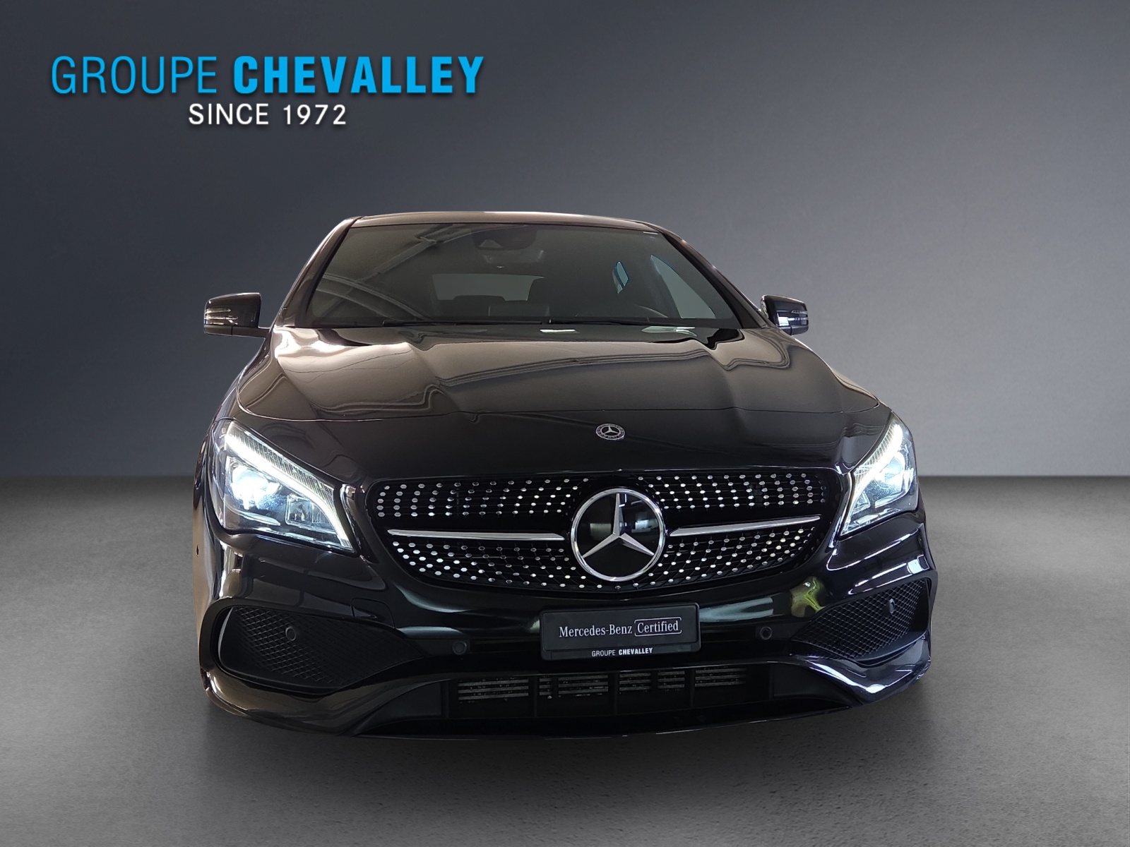 MERCEDES-BENZ CLA 250 AMG Line 4Matic-showroom-element-1
