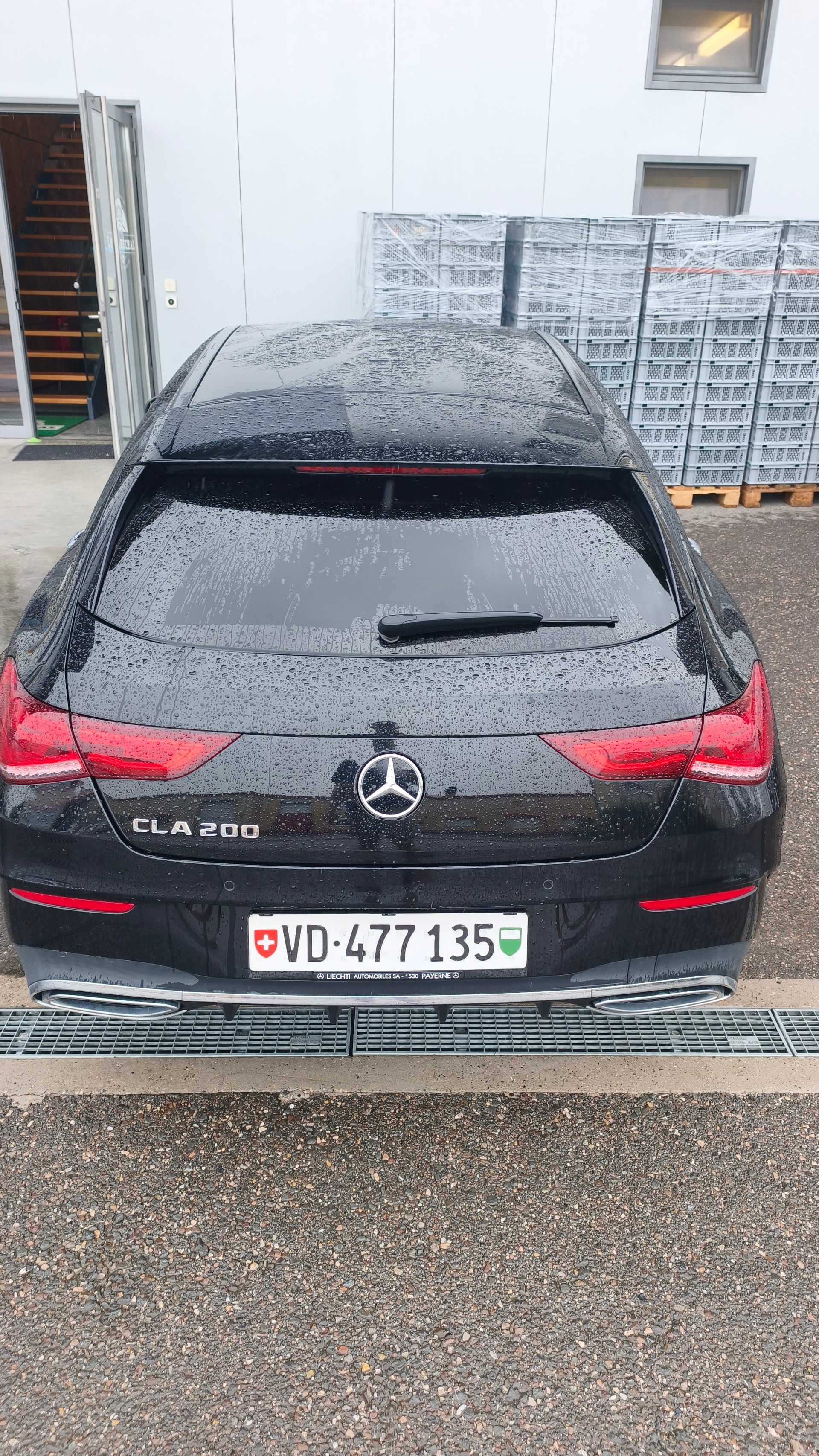 MERCEDES-BENZ CLA 200 AMG Line-image-2