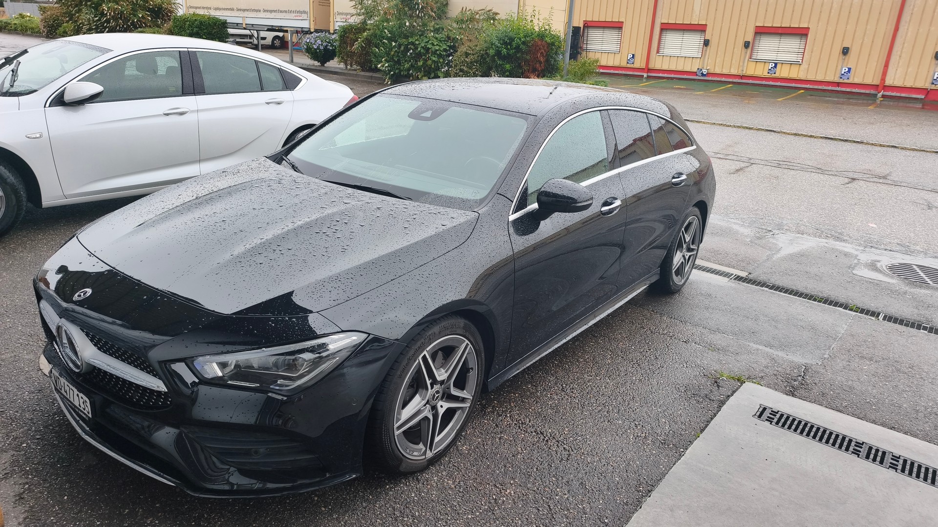 MERCEDES-BENZ CLA 200 AMG Line