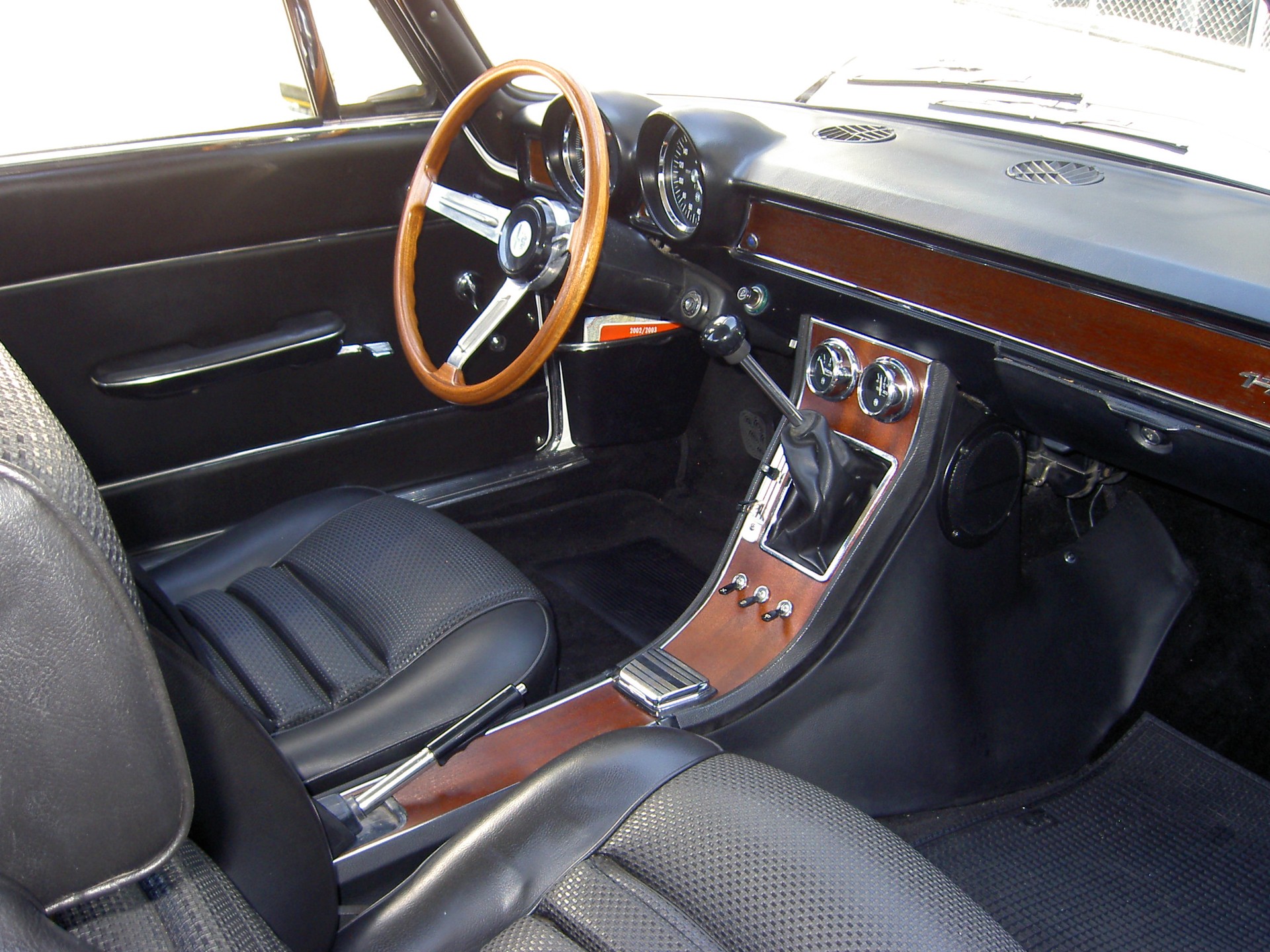 ALFA ROMEO 1750 GTV (1. Serie)-image-11