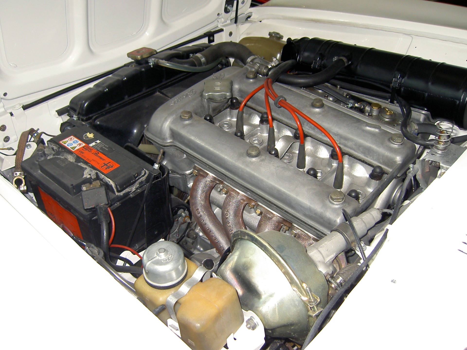 ALFA ROMEO 1750 GTV (1. Serie)-image-13
