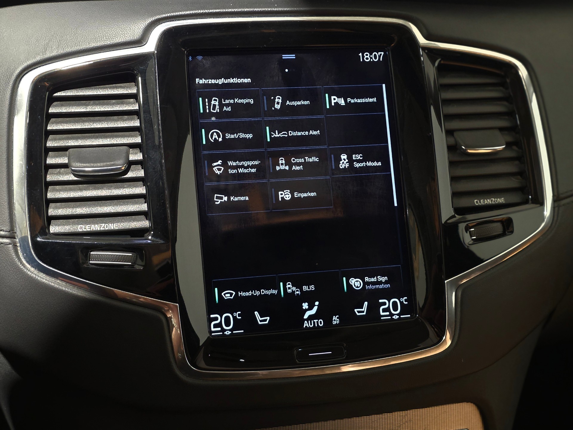 VOLVO XC90 D5 AWD Inscription Geartronic, MFK 16.09.2026-image-11