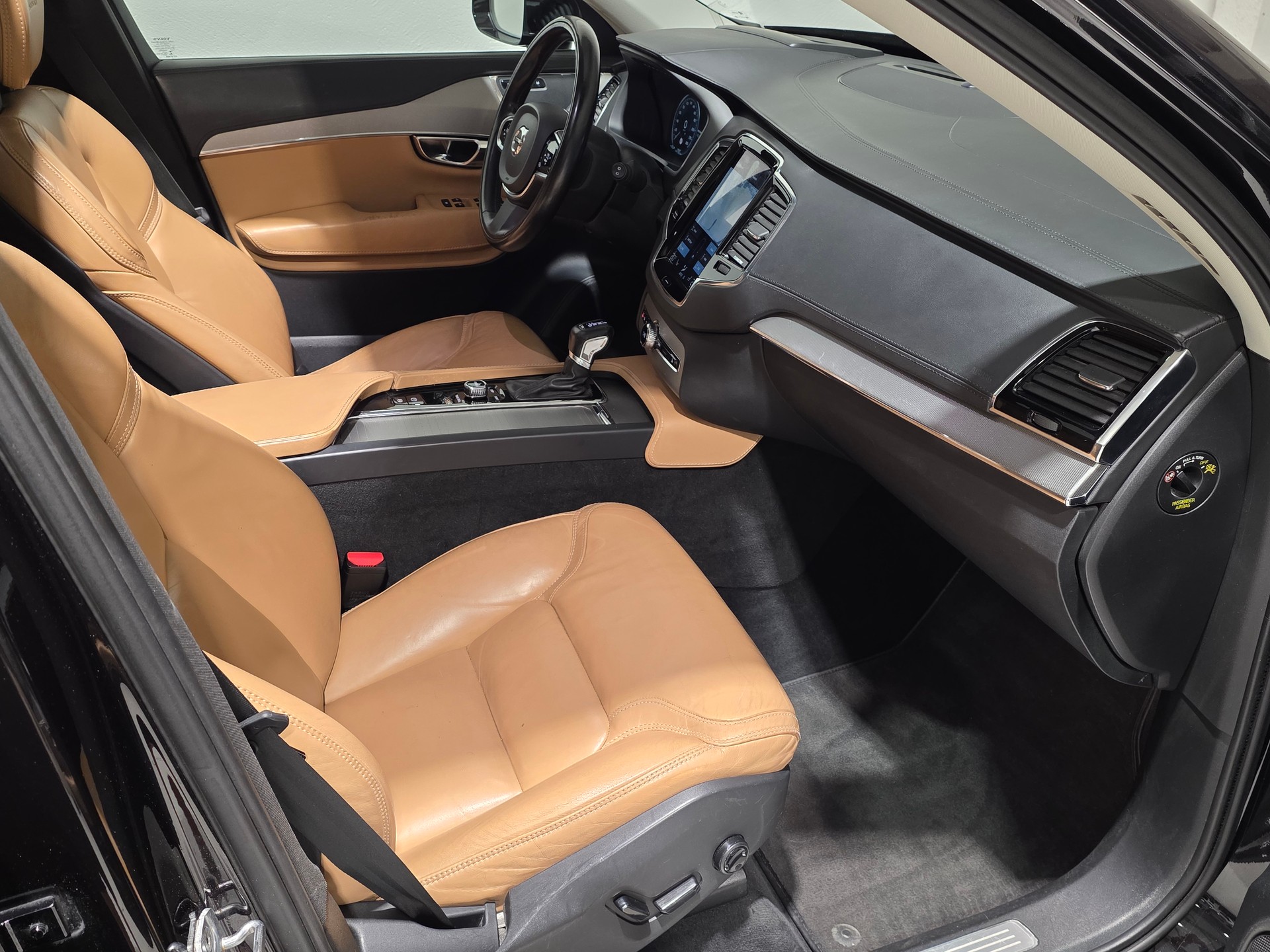 VOLVO XC90 D5 AWD Inscription Geartronic, MFK 16.09.2026-image-24