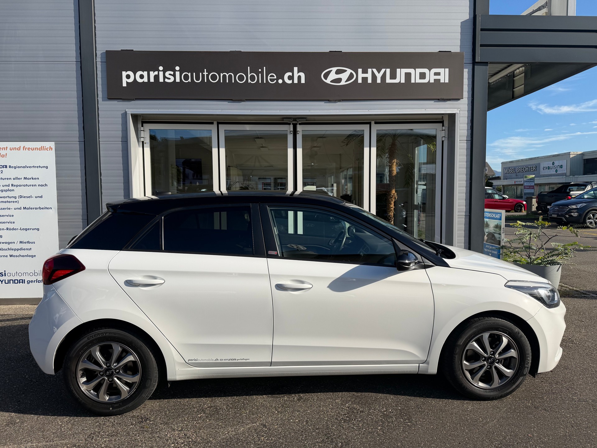 HYUNDAI i20 1.0 T-GDi Amplia-image-3