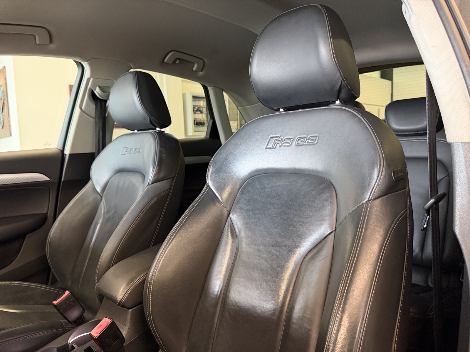 AUDI RS Q3 2.5 TFSI quattro S-tronic-image-18