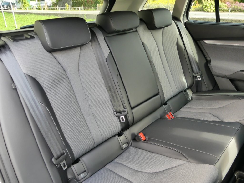 SKODA Enyaq 85 Selection-image-12