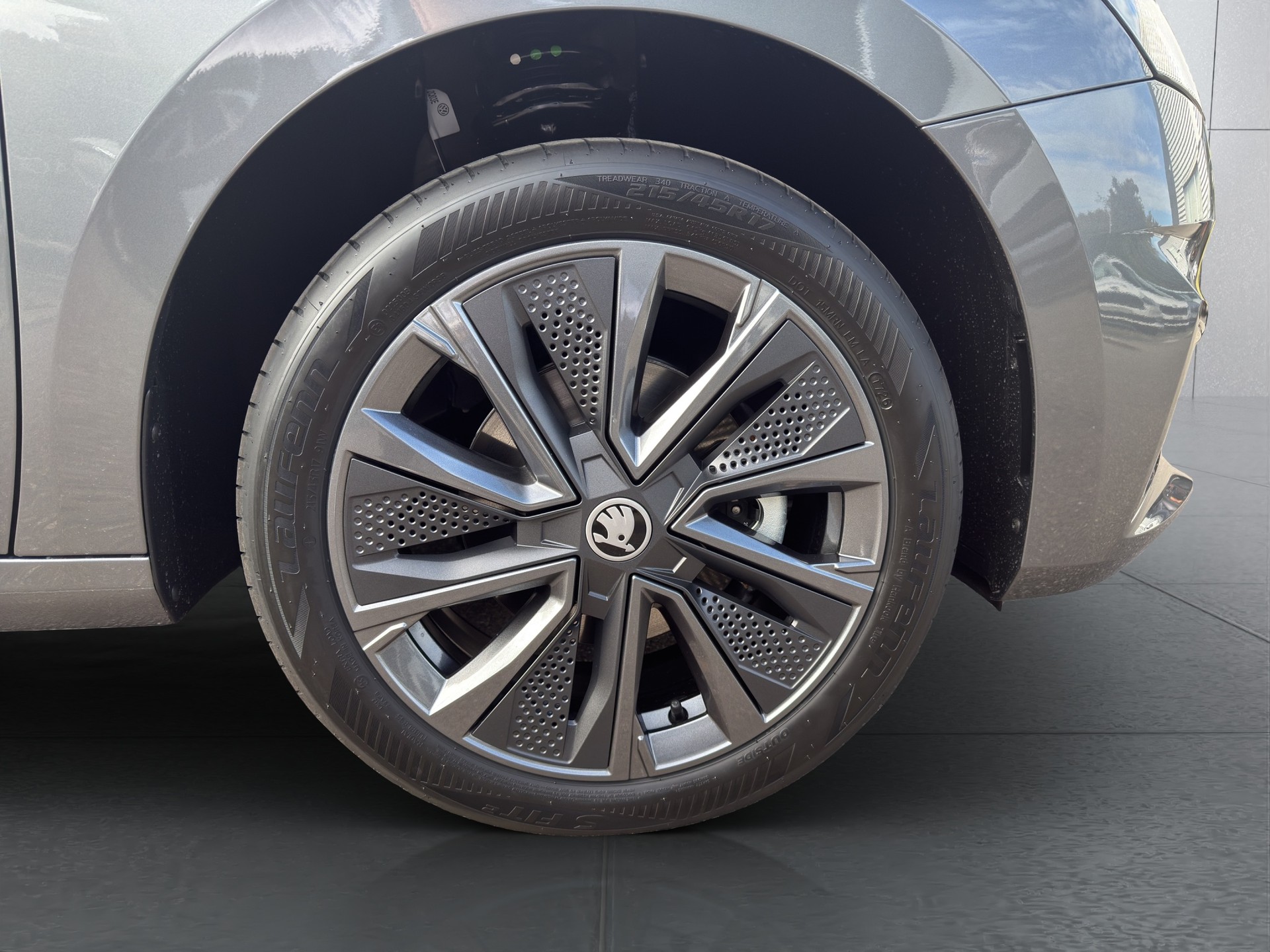 SKODA Fabia 1.0 TSI Dynamic DSG-image-7