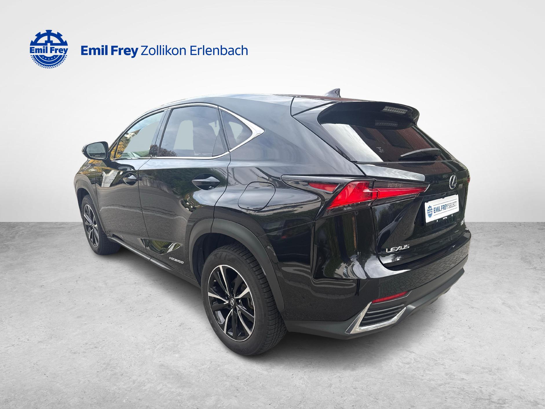 LEXUS NX 300h Comfort-showroom-element-2