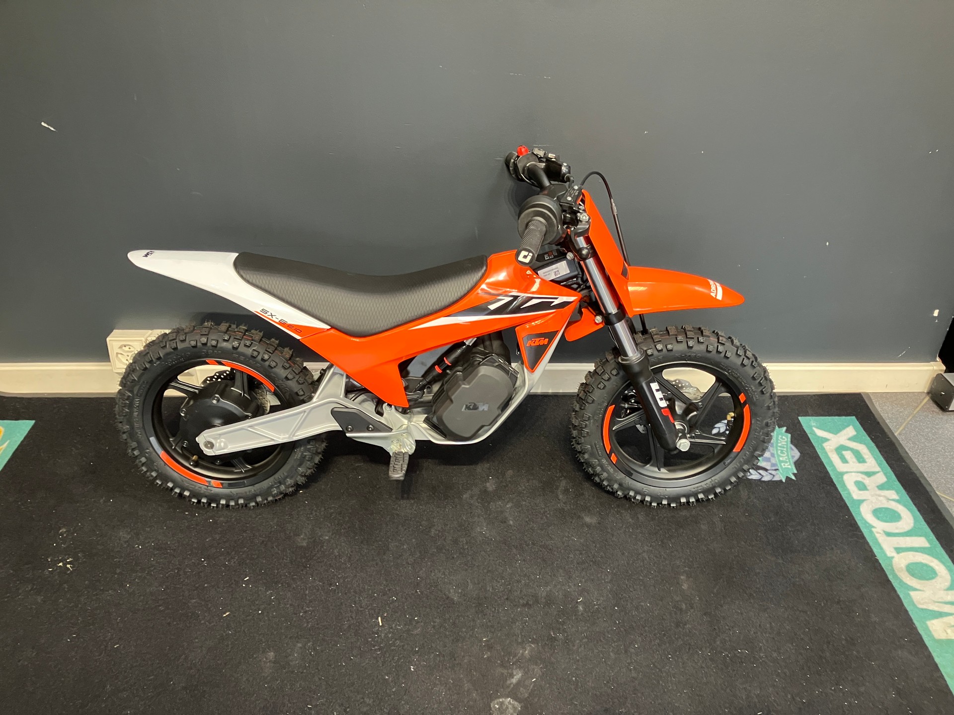 KTM SX-E2-image-0