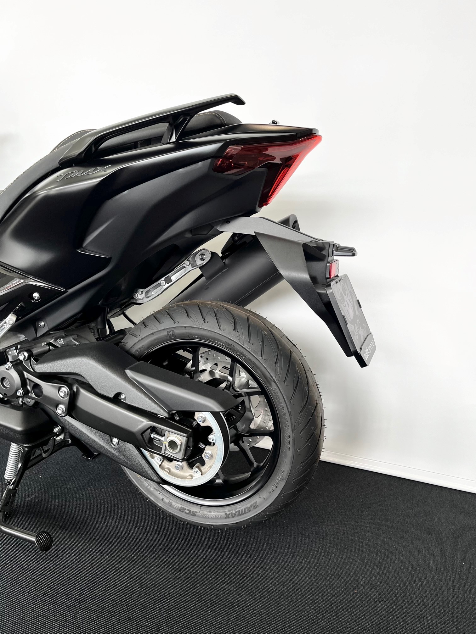 YAMAHA T-MAX Tech-Max XP 560-image-5
