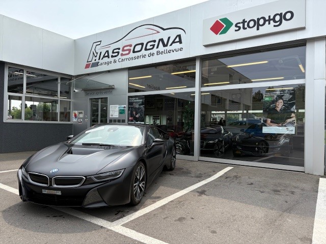 BMW i8 Coupé-image-4