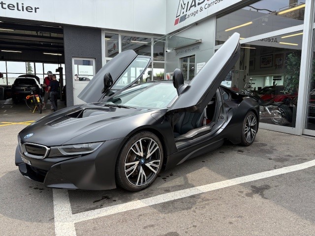BMW i8 Coupé-image-6