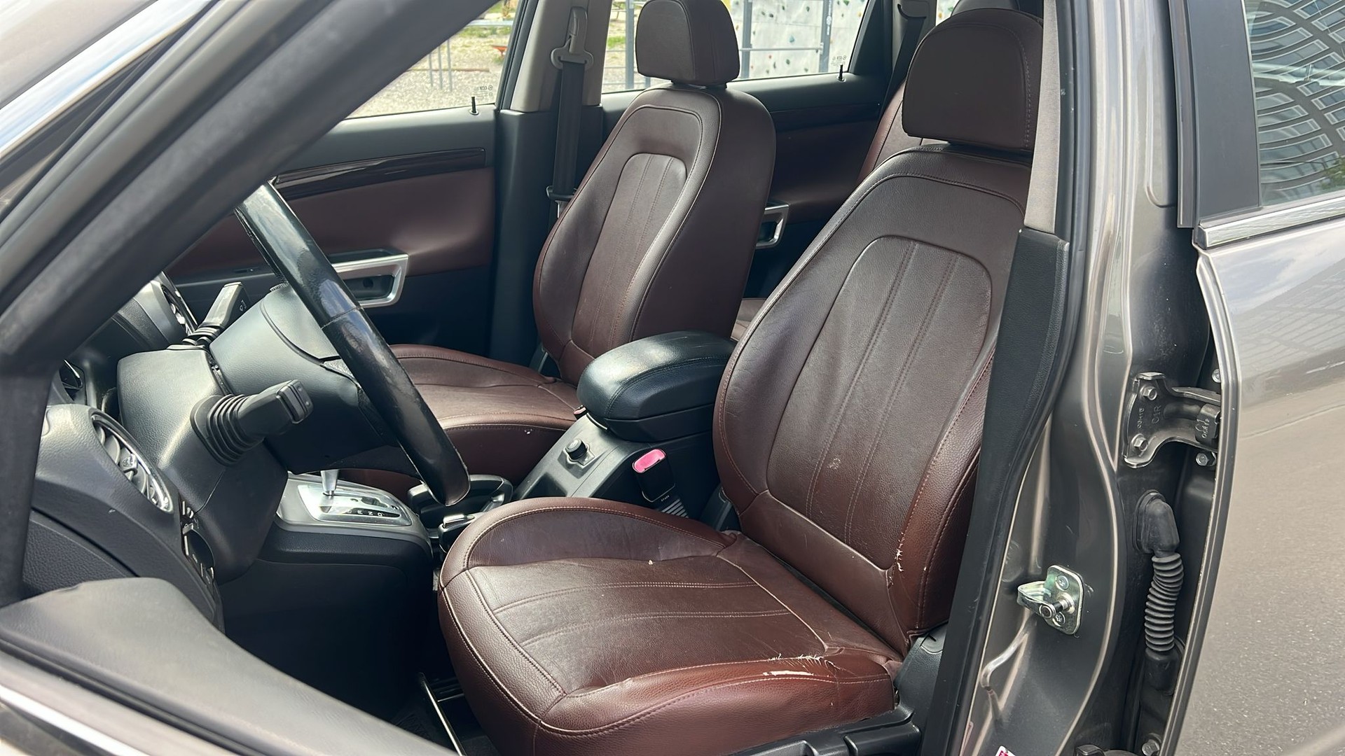 OPEL Antara 2.0 CDTi Cosmo 4WD-image-10