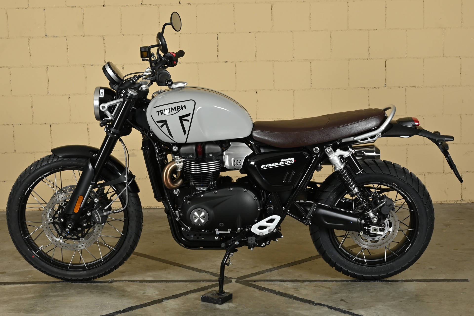 TRIUMPH Scrambler 1200 X-image-2