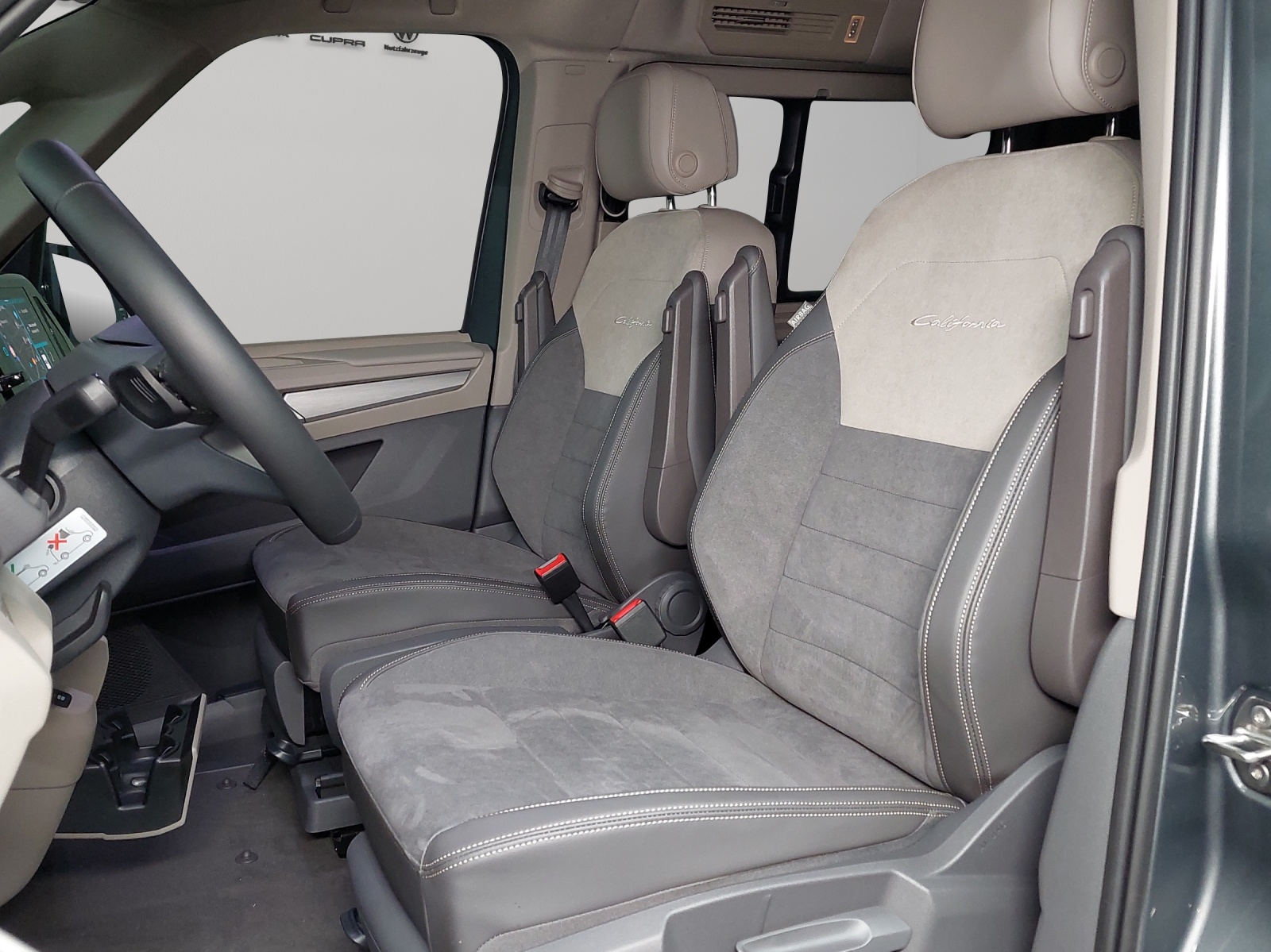 VW California Ocean Liberty 2.0 TDI-image-5