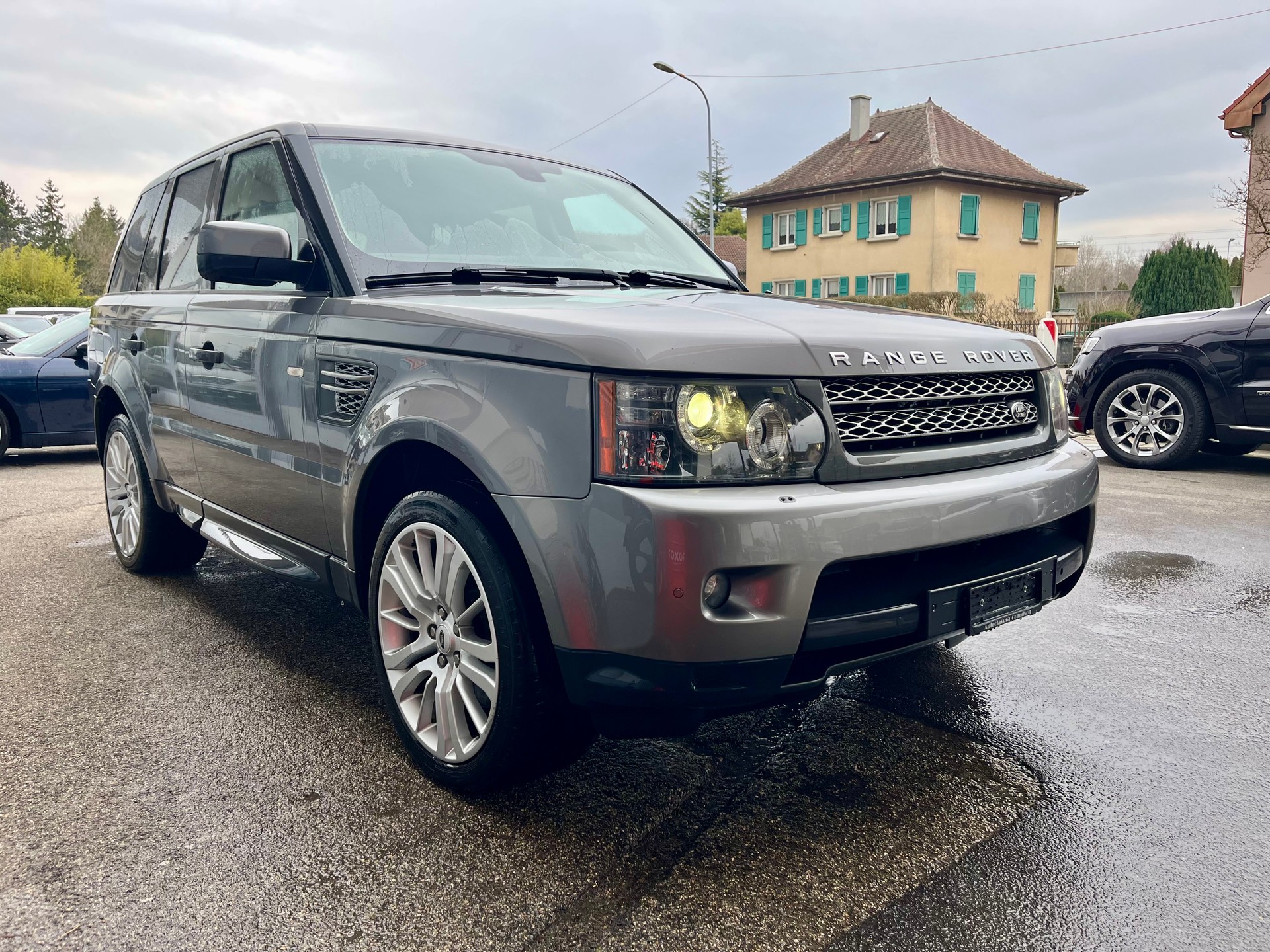LAND ROVER Range Rover Sport 3.6 TDV8 HSE Automatic-showroom-element-3