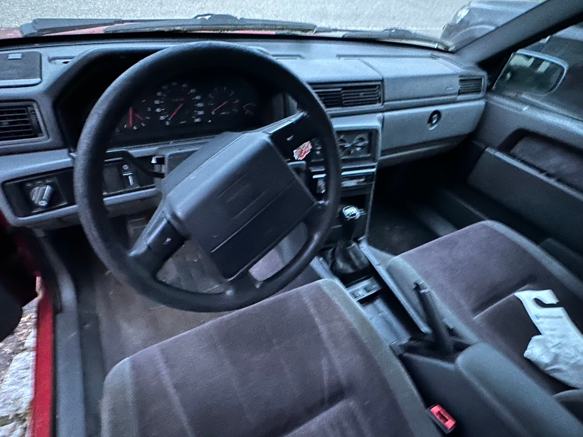 VOLVO 940 2.3 Polar S LPT-image-7