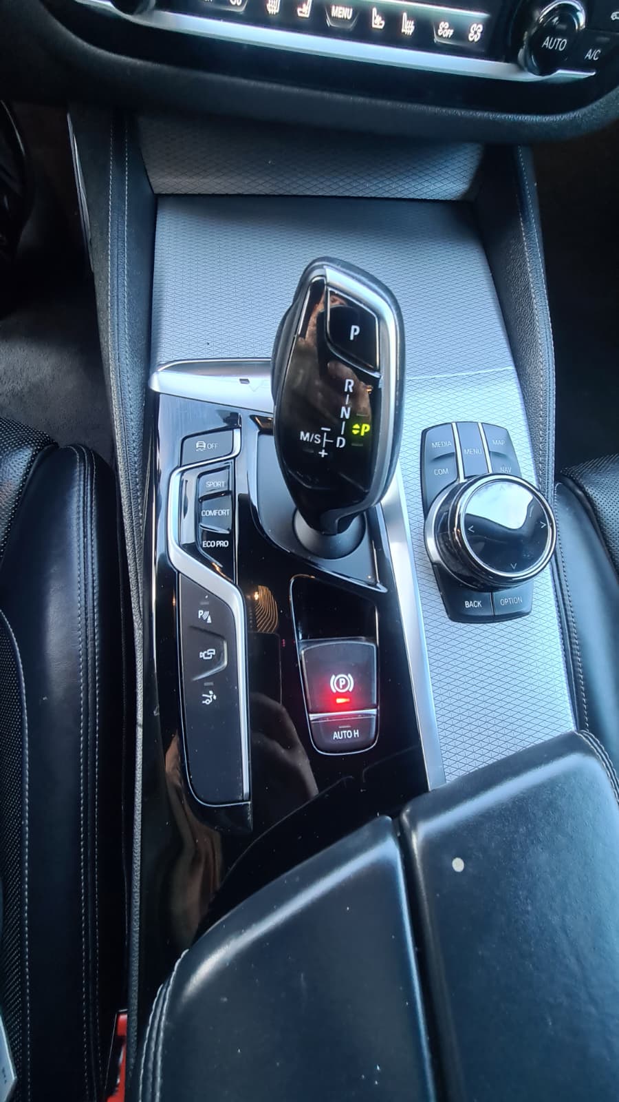 BMW 630d GT xDrive M-Sport Steptronic ** 265 PS ** Voll-Leder ** Navi ** RF-Kamera 360° ** Panorama-Glasdach ** Sitzmemory ** ACC **-image-15