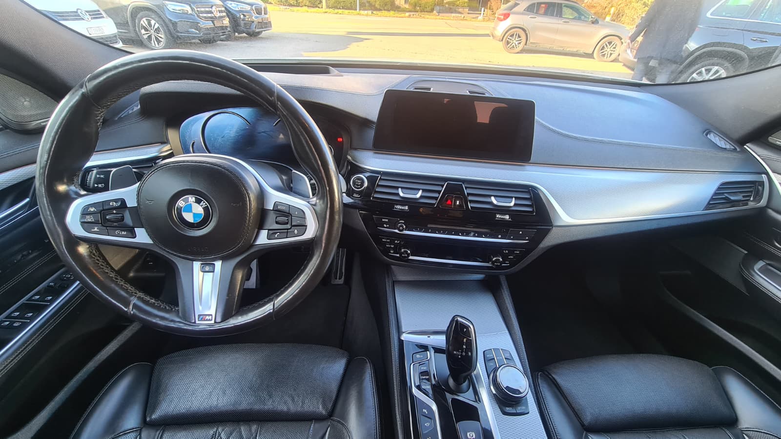 BMW 630d GT xDrive M-Sport Steptronic ** 265 PS ** Voll-Leder ** Navi ** RF-Kamera 360° ** Panorama-Glasdach ** Sitzmemory ** ACC **-image-14