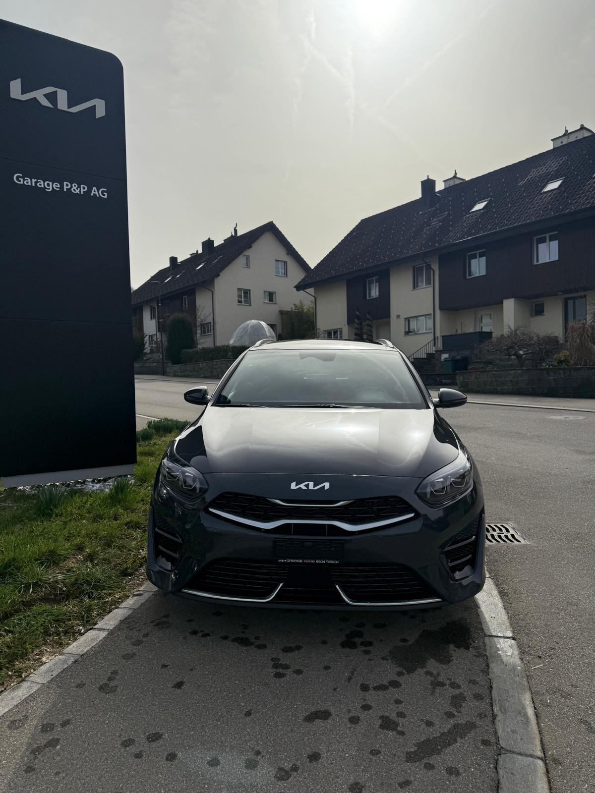 KIA Ceed SW 1.5 T-GDi MHEV GT-Line-showroom-element-2
