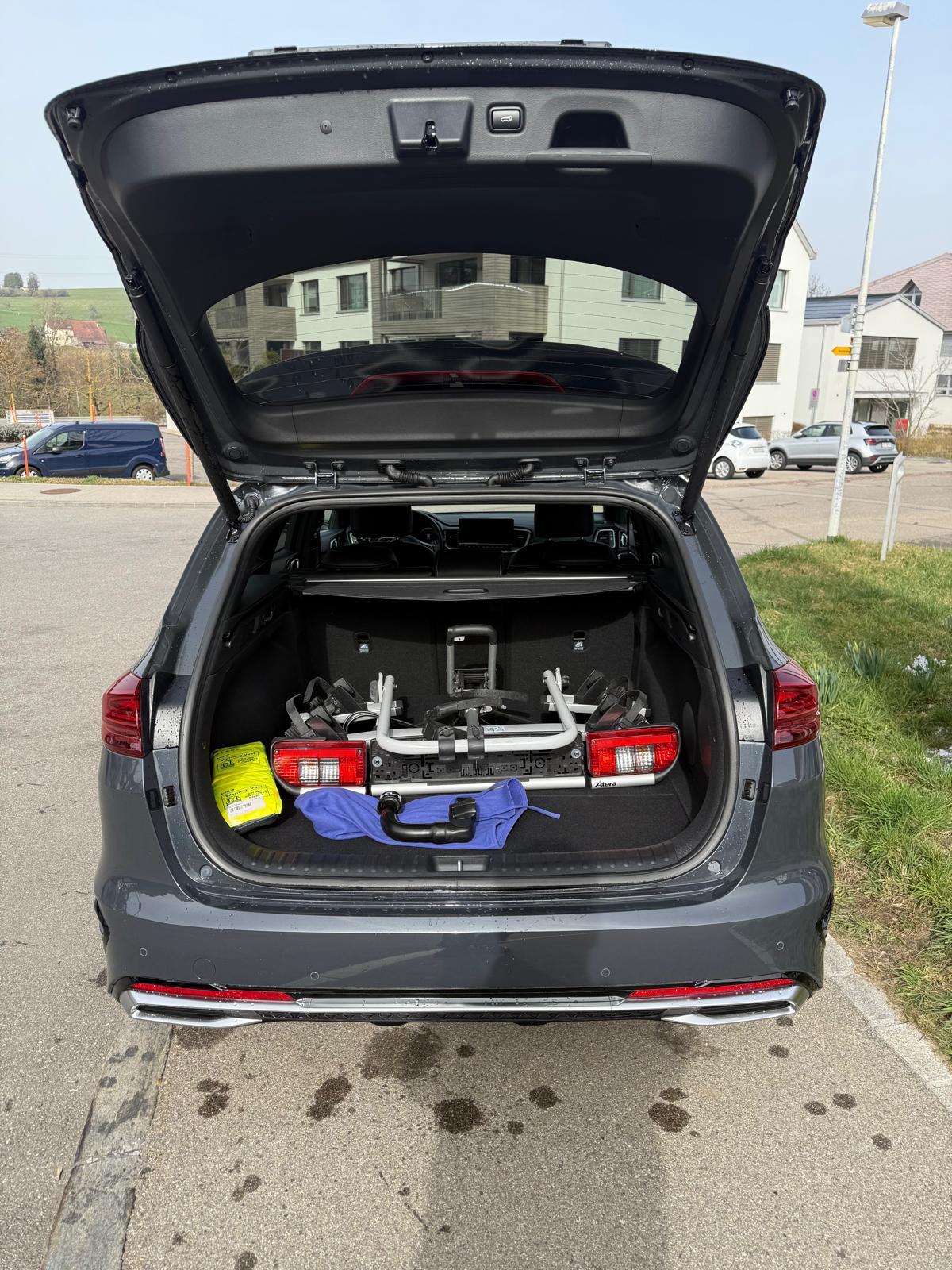 KIA Ceed SW 1.5 T-GDi MHEV GT-Line-image-19