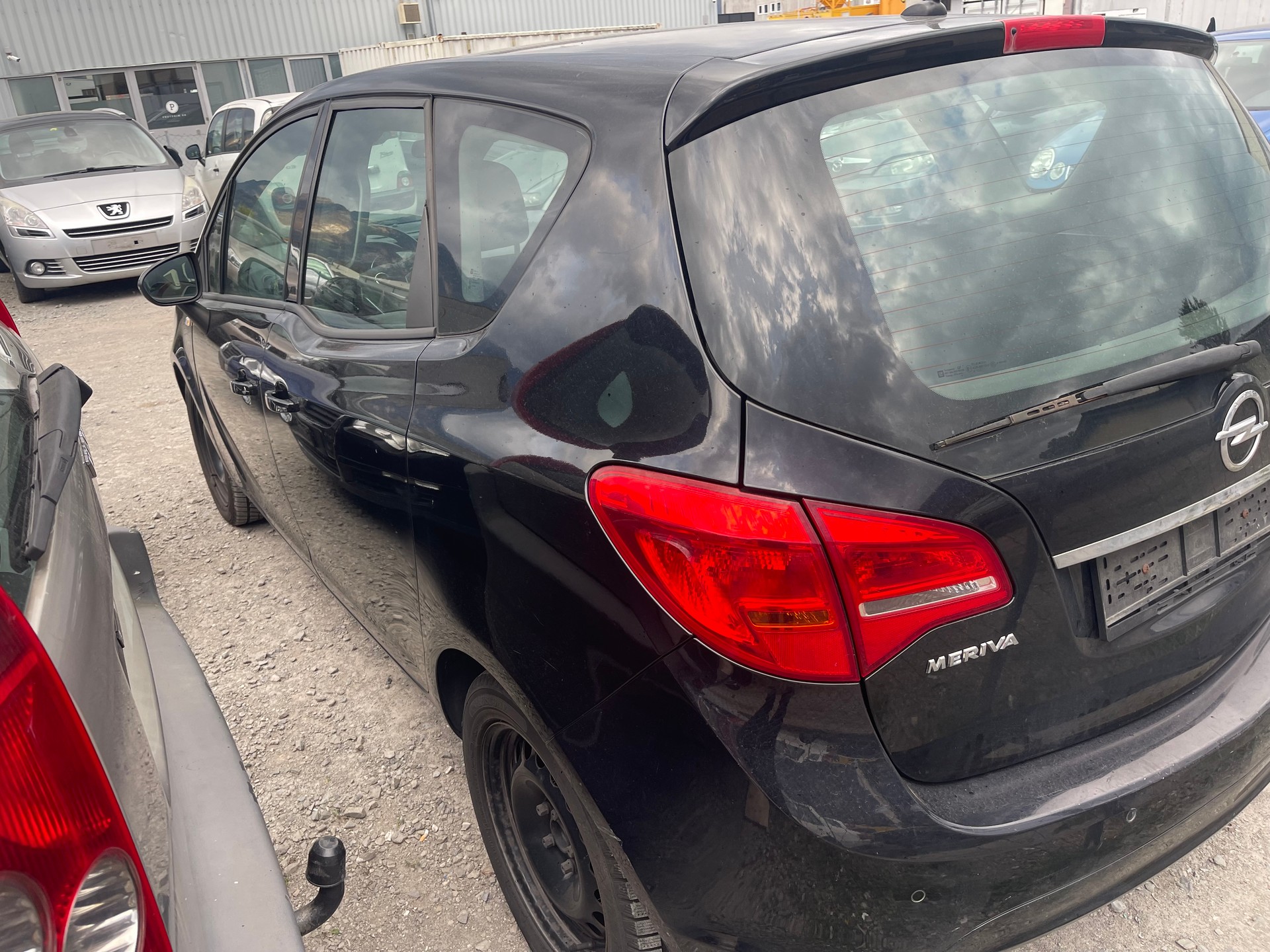 OPEL Meriva 1.4 Turbo Cosmo-image-9