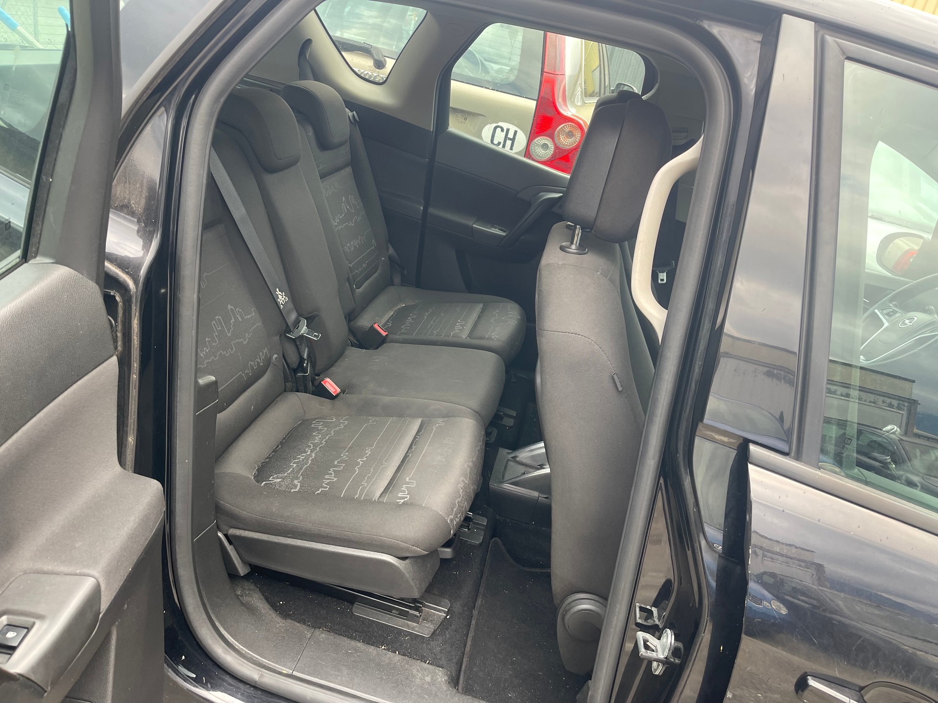 OPEL Meriva 1.4 Turbo Cosmo-image-4