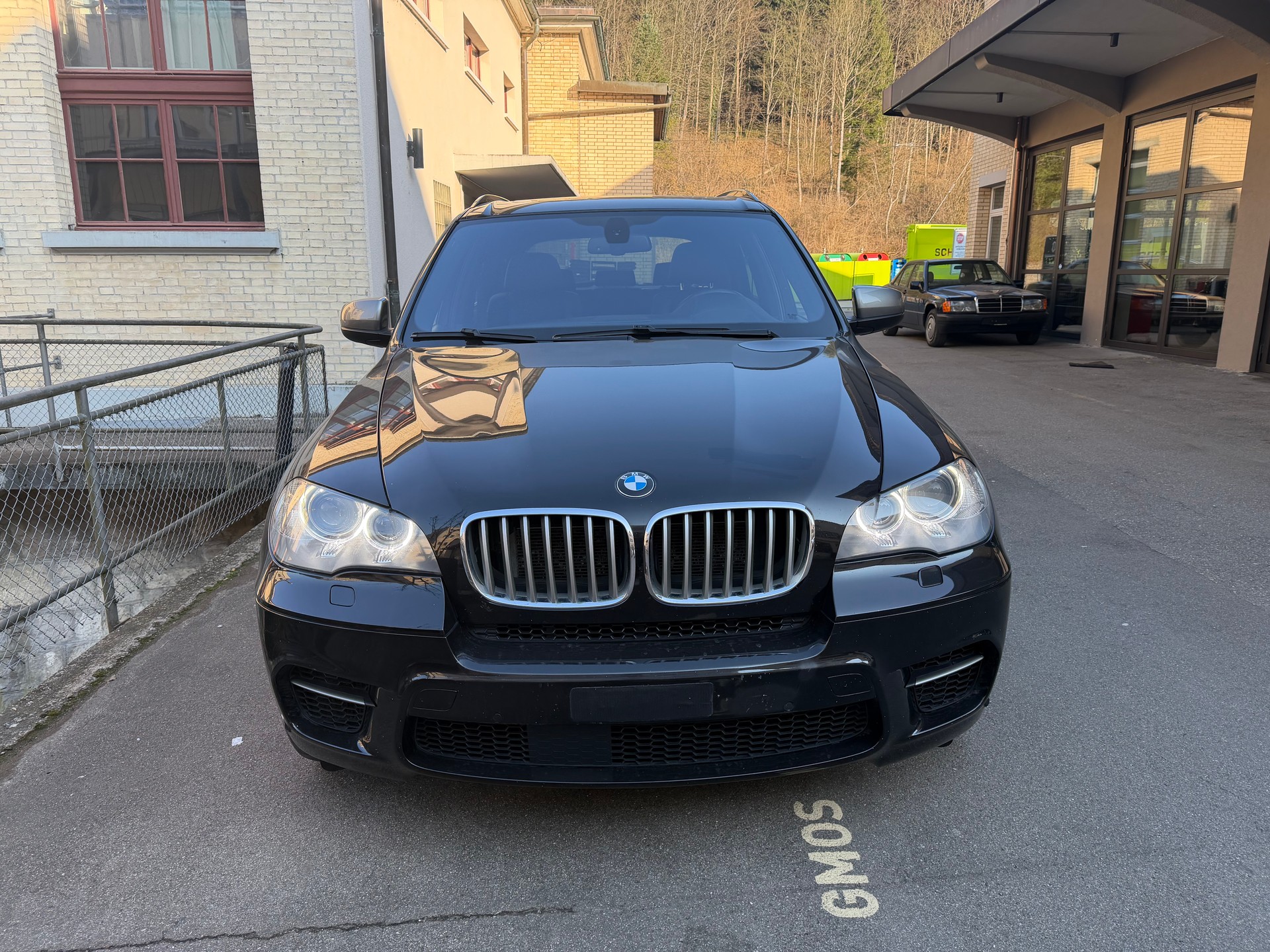 BMW X5 xDrive M50d Steptronic-showroom-element-1