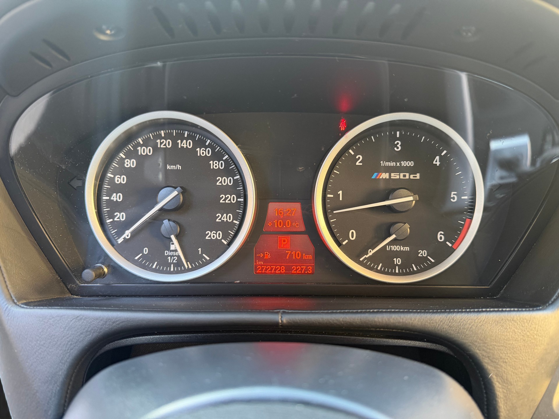 BMW X5 xDrive M50d Steptronic-image-6